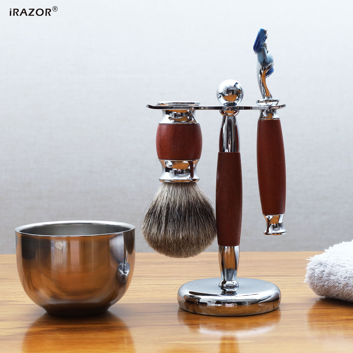 iRAZOR Luxury 5-Blade Fusion S - Men'S Grooming Gift Box review and price