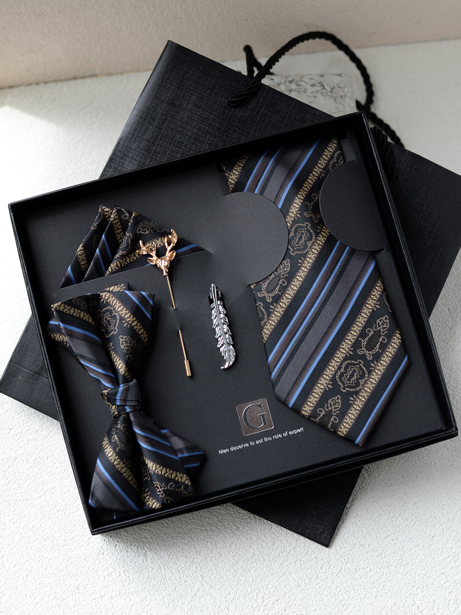 Men's Bow Tie Pocket Towel Bus - Men'S Grooming Gift Box review and price